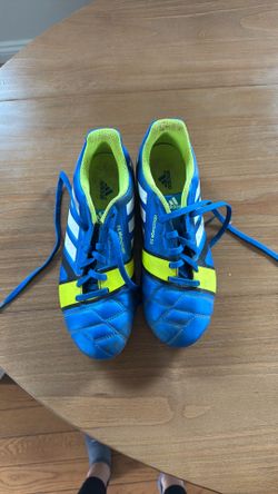 Soccer/Football Cleats
