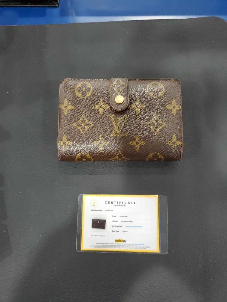 DESIGNER WALLET