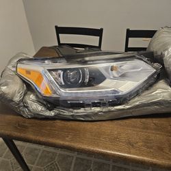 2020 Chevrolet Traverse Headlights