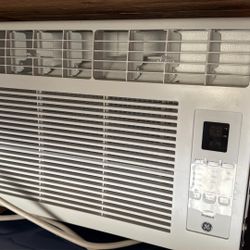 Windows AC Unit 
