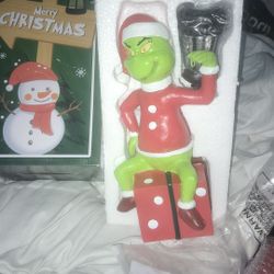 LOTS of new Christmas decorations 