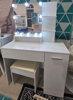 New Vanity with Mirror and Seating Stool