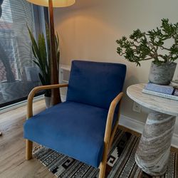 Retro Mid-Century Chair 