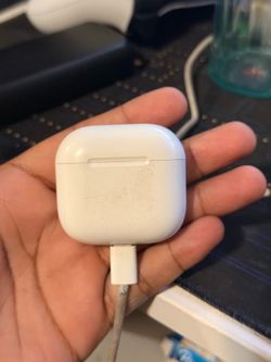 AirPods 4 ANC