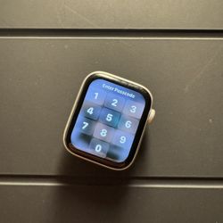 Apple Watch Series 5 44mm