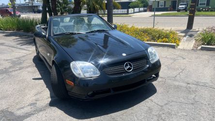 2000 Mercedes-Benz SLK