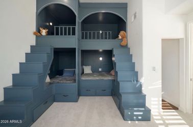Custom built-in bunk beds