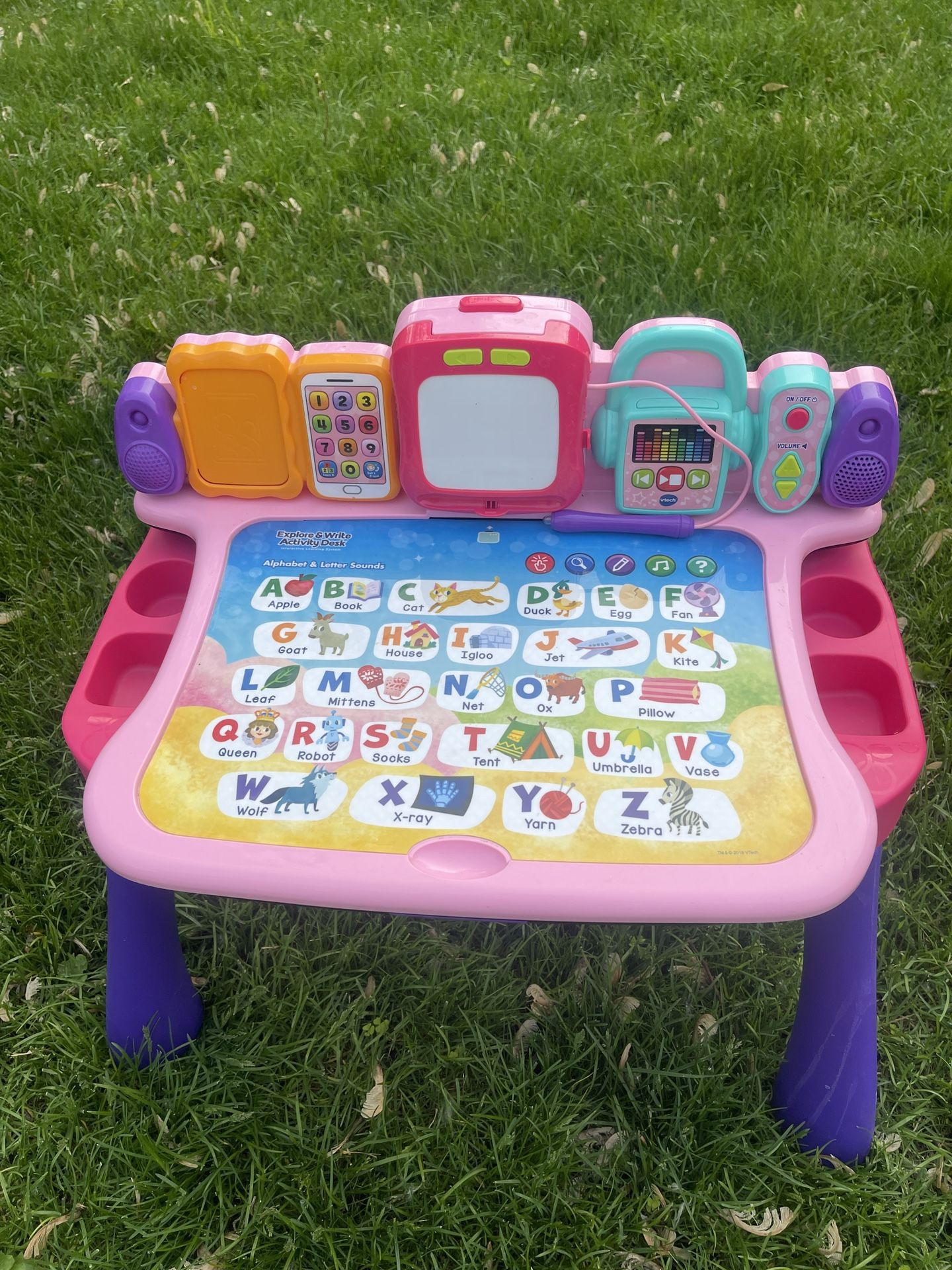 VTech Activity Desk – Interactive kids’ desk with alphabet board, sounds, music