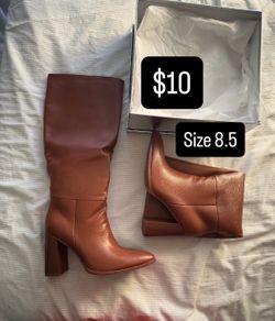 Boots size 8.5