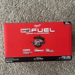 M12 Fuel Circular Saw 5 3/8”