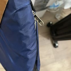 Auto Pop Up Tent-New