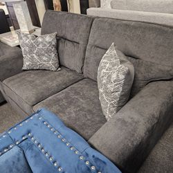 Brand New Dark Gray Chenille Loveaeat With Soft Pocket Coils Cushions