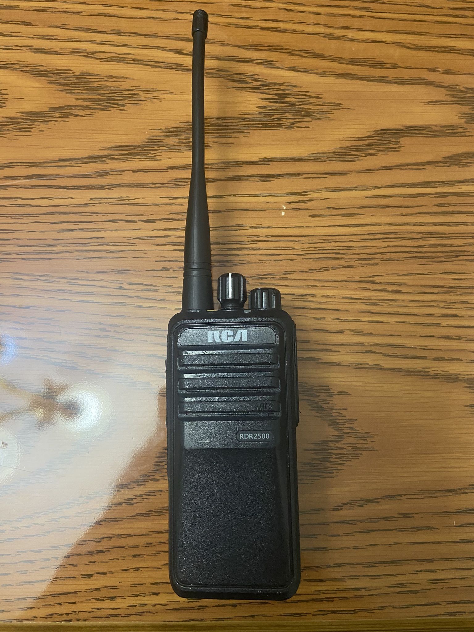 RCA RDR 2500 Radio