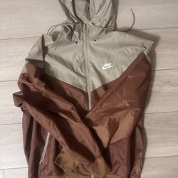 Nike windbreaker