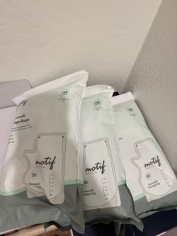 Motif Breastmilk Storage Bags 300