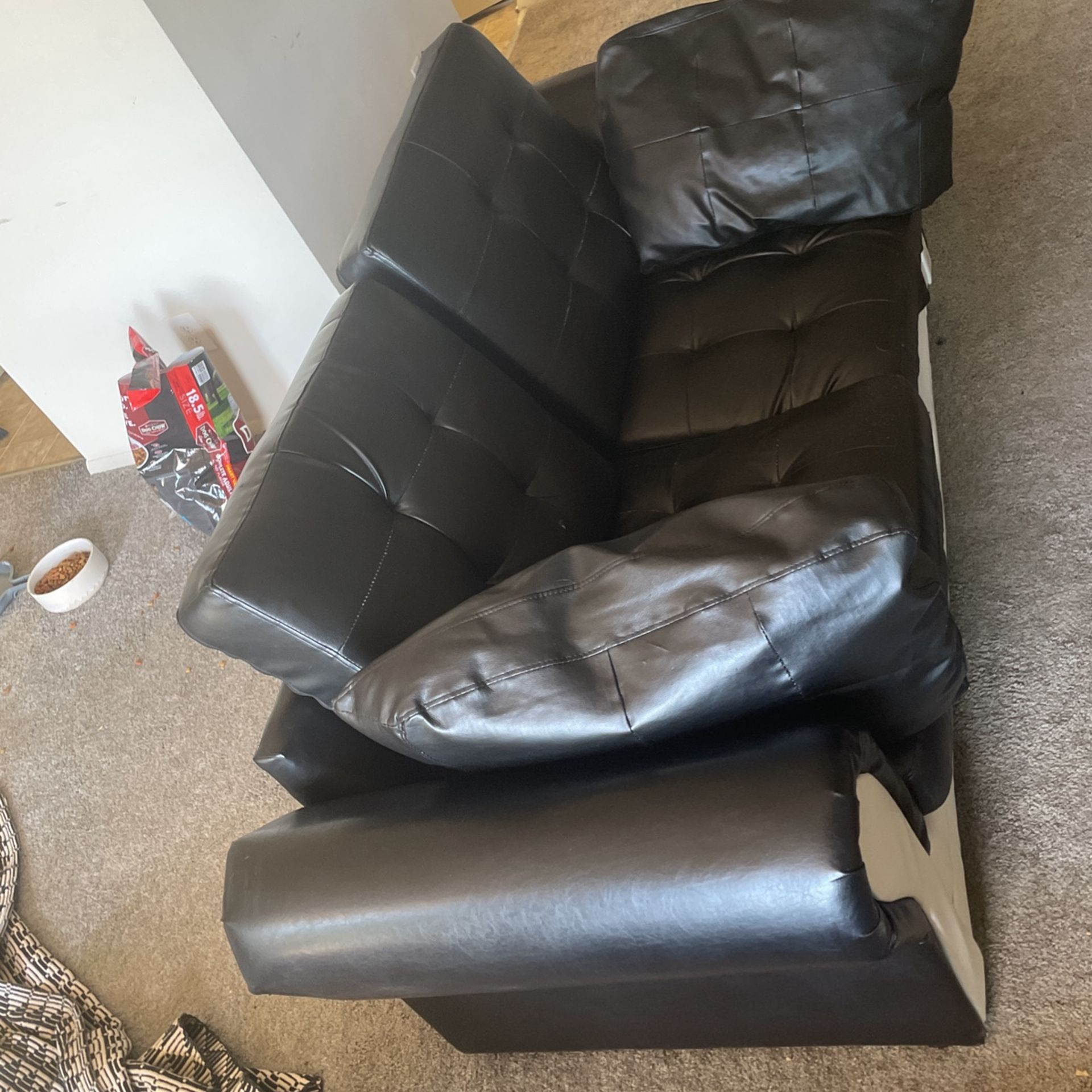 USED LEATHER COUCH