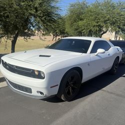 Dodge Challenger  2019