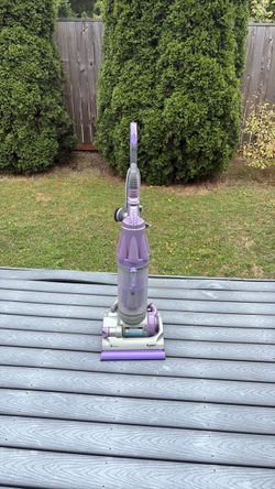 Dyson Upright Vacuum Cleaner DC07 Animal Purple