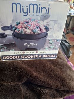New noodle cooker & skillet 10.00 firm