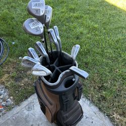 Golf Clubs 