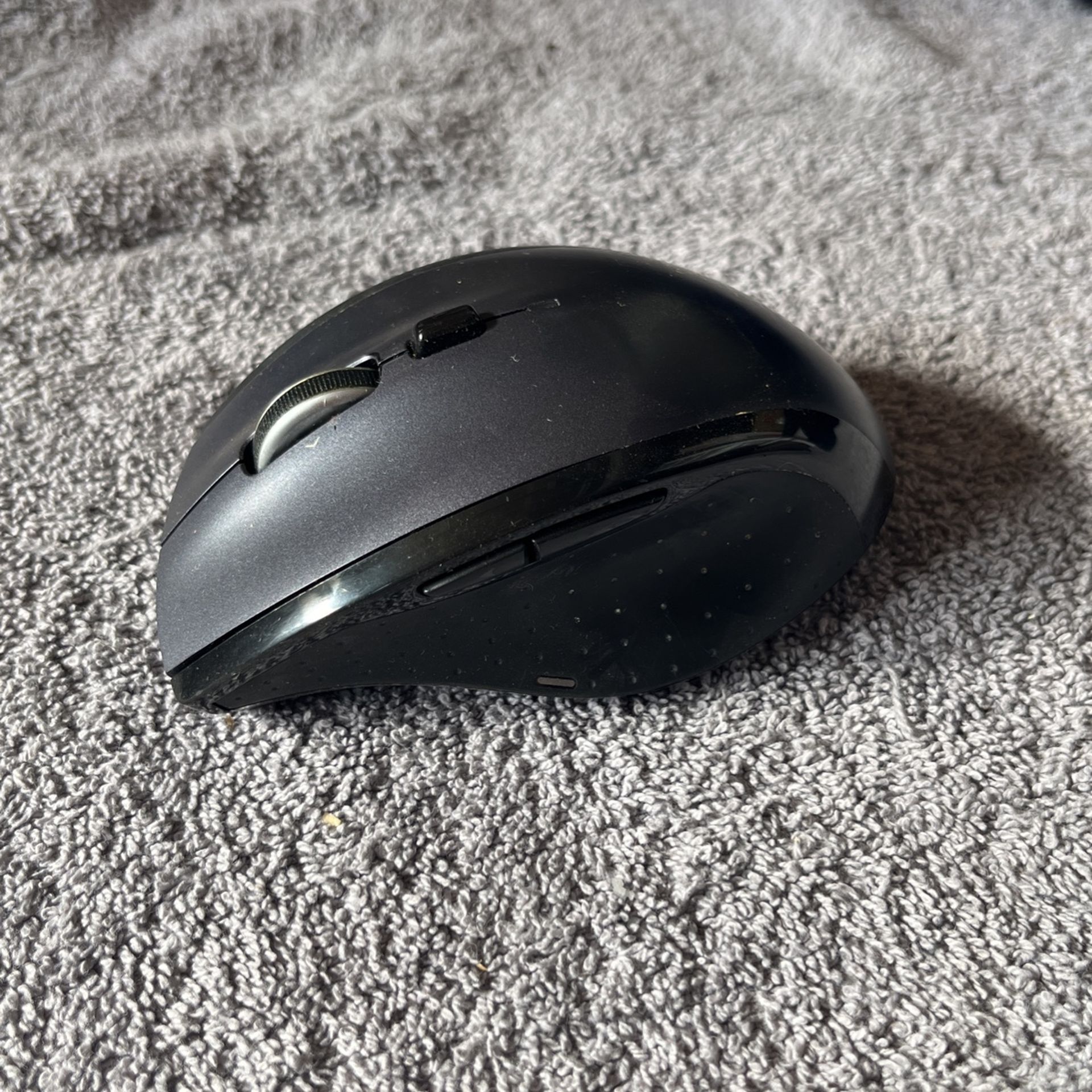 Logitech Computer Mouse