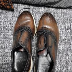 BERLUTI PARIS.     $1000,