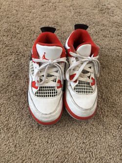 Little boys Jordan's