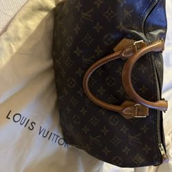 Authentic Louis Vuitton 