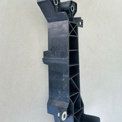 🟢 INFINITI Q50 2014-2022 RIGHT HEADLIGHT BRACKET SUPPORT ASSEMBLY