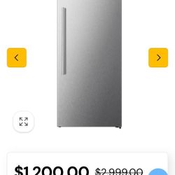 ✨️ $650 FORNO Maderno 28" Right Swing Convertible Freestanding Refrigerator/Freezer, 🆕️ it could have light scratched 