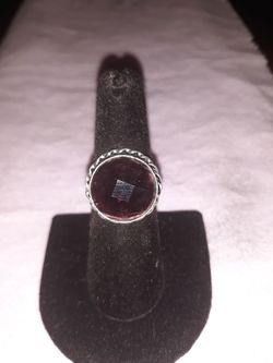 Beautiful Round Amethyst ring