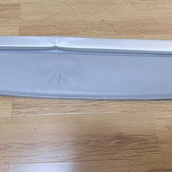 2009 Toyota Prius Cargo Tonneau Cover – Gray (OEM)