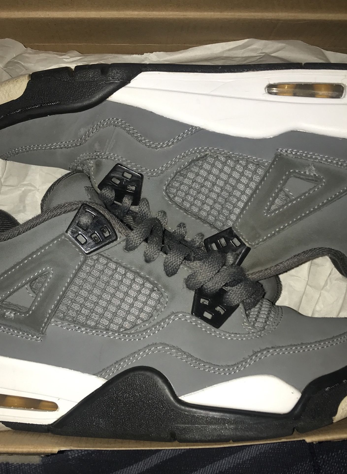 Air Jordan 4 Retro Cool Grey, Size 6Y For Boys Come’s With Box (not Orignal Box)