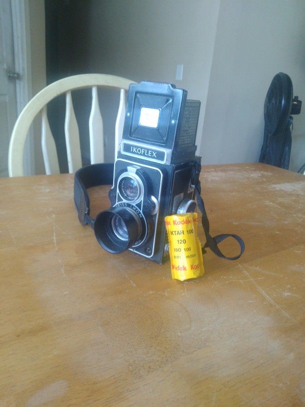 Zeiss Ikolflex TLR Tessar Lens, Frame Counter