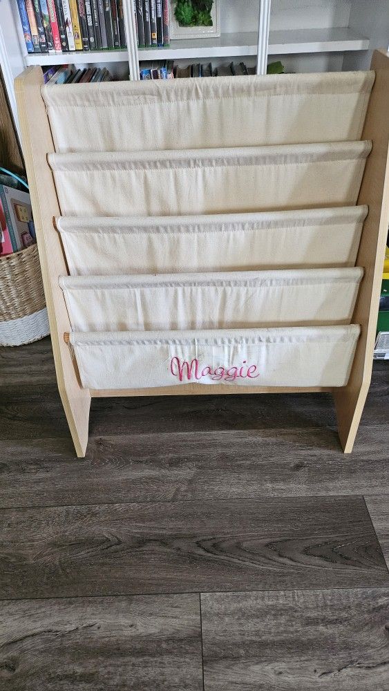 Humble Crew Book Rack