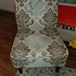 ●●●● LAST CALL PROJECT CHAIR●●●
JUST $10

Turquoise Brown Cream Embroidered  Fleur-de-lis Side Chair