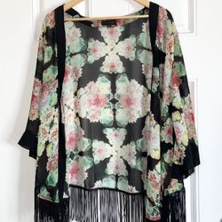 Women’s Floral Print Kimono Size Small