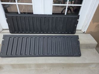 2005-2015 Toyota Tacoma Crew Cab Tailgate Inner Trim Cover OEM