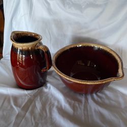 One bow and one pitcherMost brown