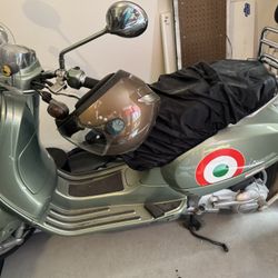 Vespa LX150
