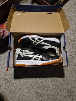 Brand New Upcourt 4 Asic Volleyball Shoes 8.5 Women's 