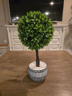 Artificial Topiary in Planter