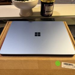 Microsoft Surface Laptop 7 – Sapphire | 16GB RAM | 1TB SSD | Snapdragon X Plus