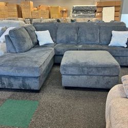 Sectional With Ottoman 