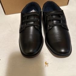 Boy’s Shoes dress code