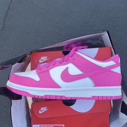 Nike Dunk Low Active Fuchsia Size 6.5Y / 8W , 6Y / 7.5W