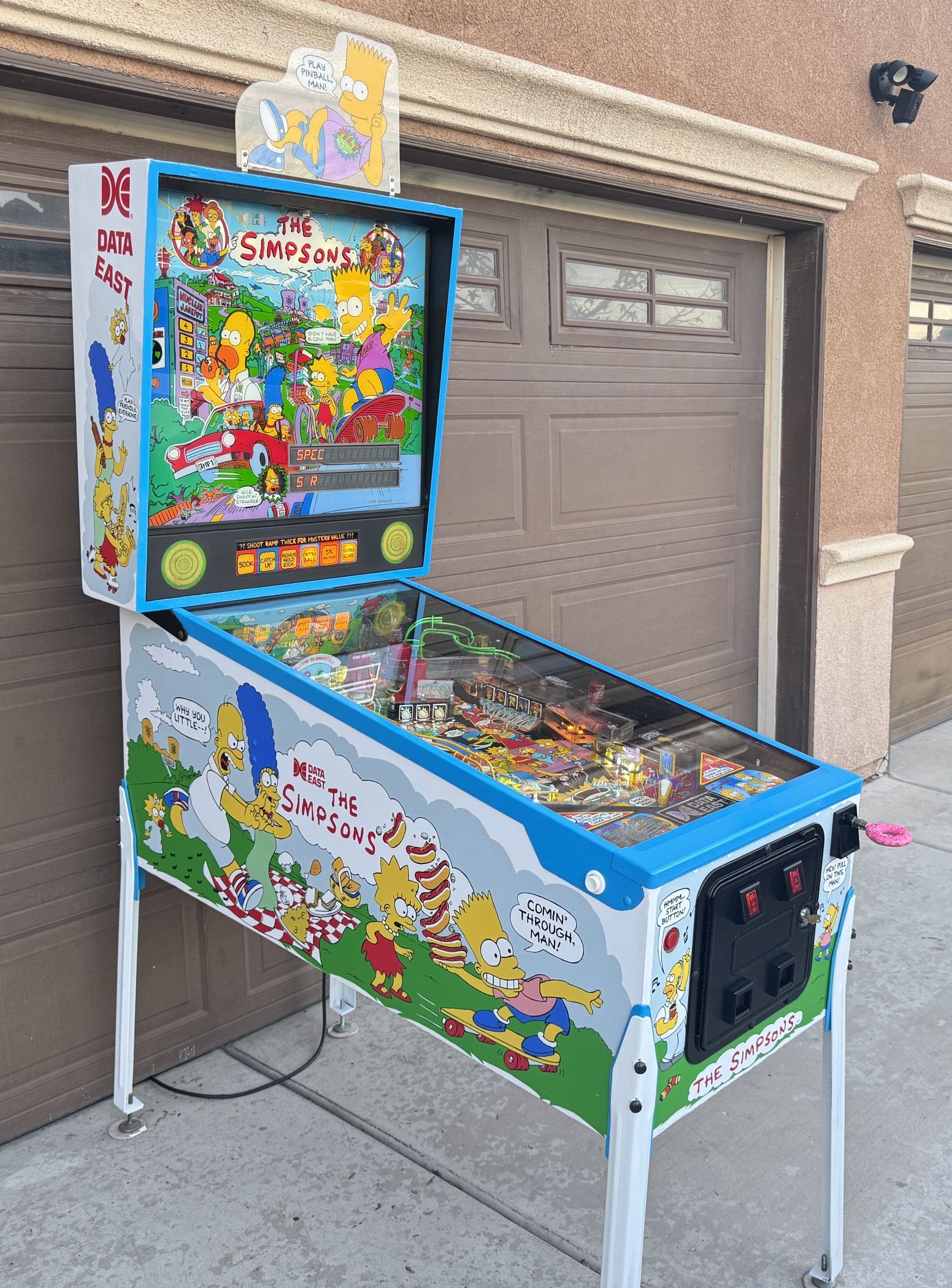 The Simpsons Pinball Machine Data East