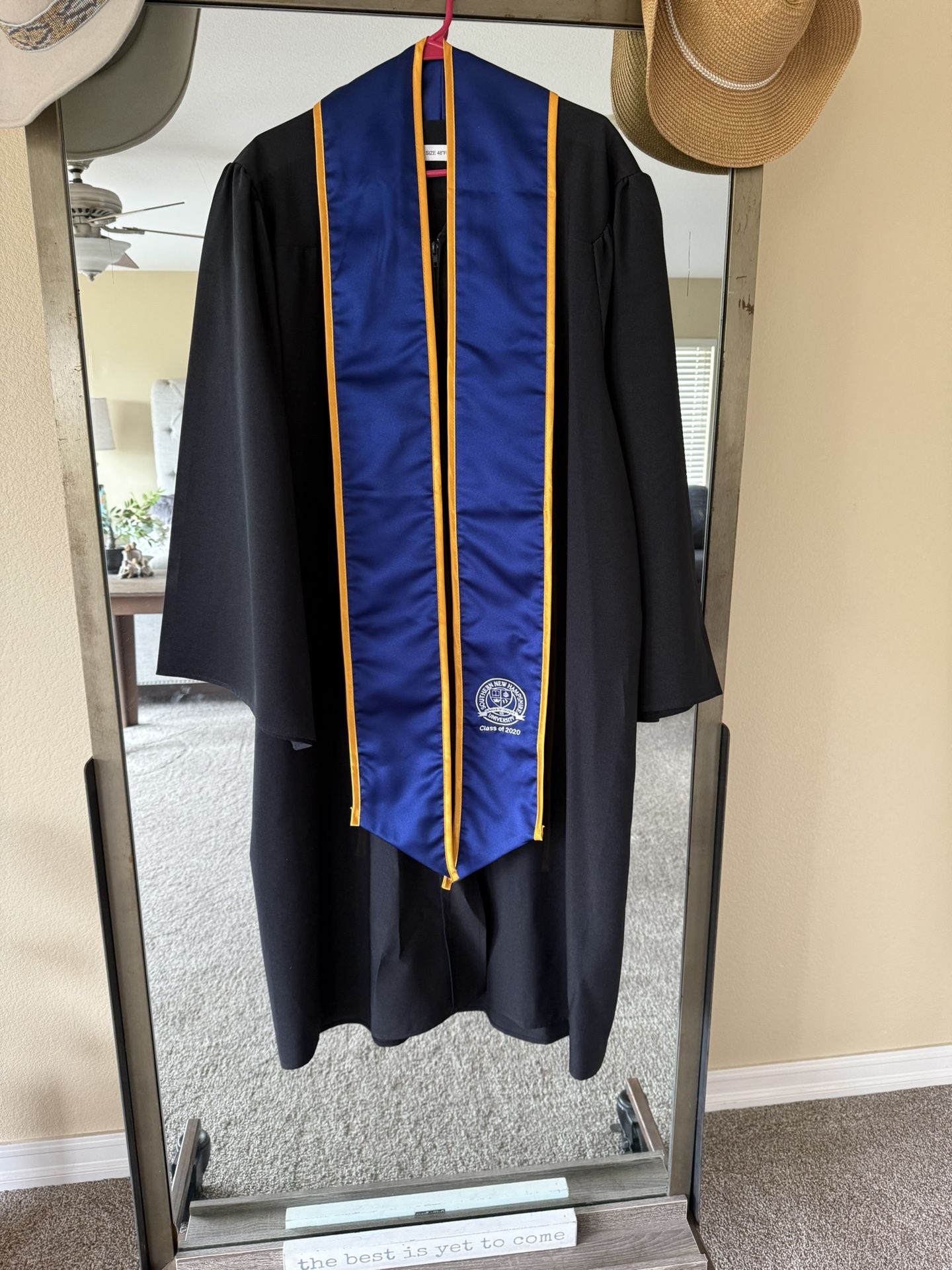 Graduation Gown— Black