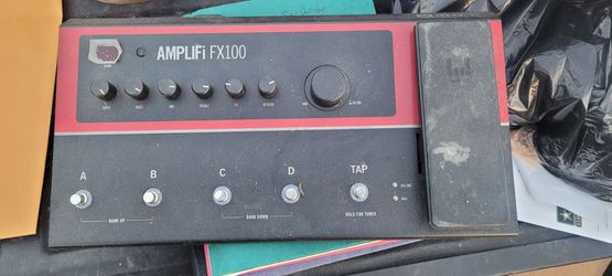 Line 6 AMPLIFi FX100 Guitar Multi-Effects Pedal