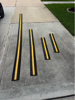 Speed bump driveway ramp